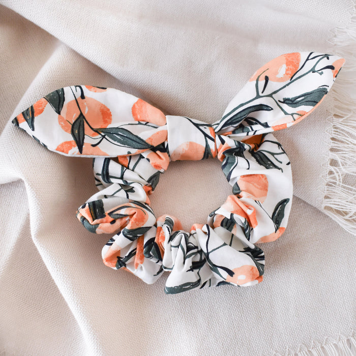 Peachy Keen Scrunchie