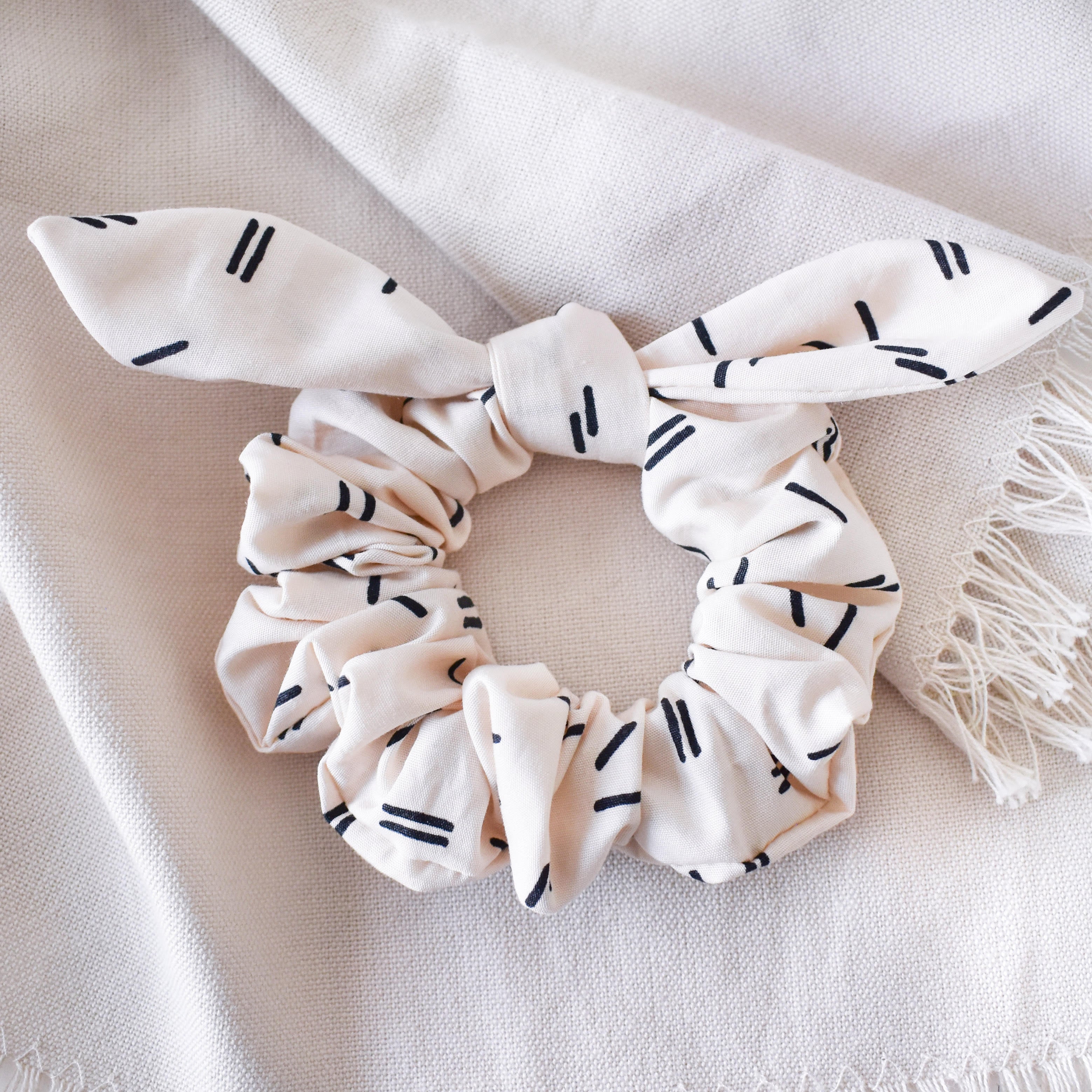 Modern Dashes Scrunchie