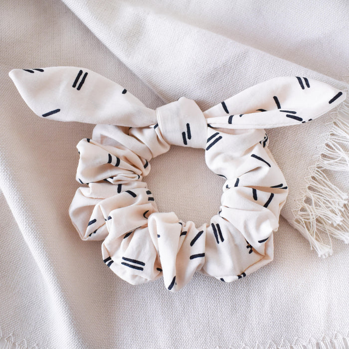 Modern Dashes Scrunchie