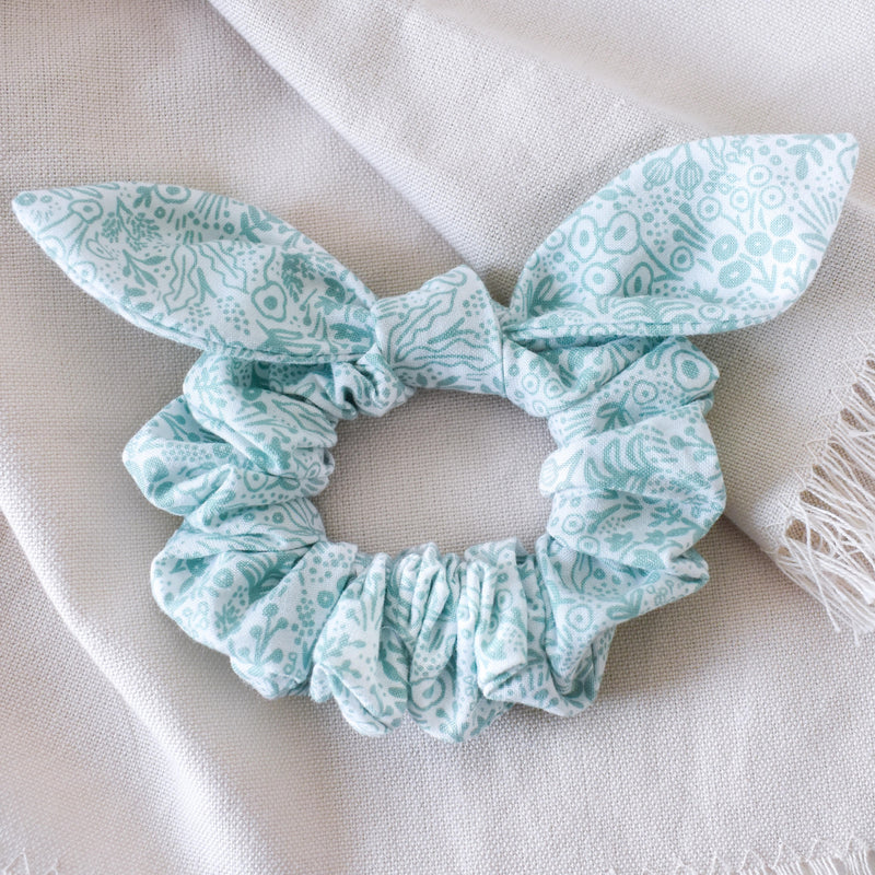 Mint to Be Floral Scrunchie