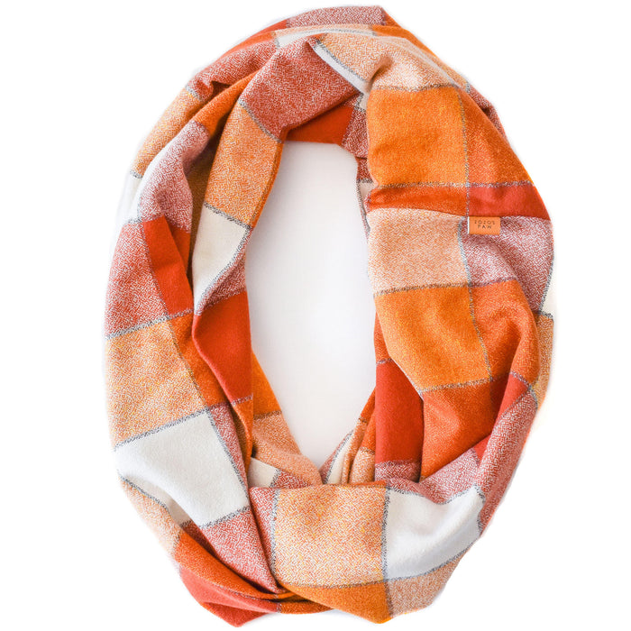 THE OCTOBER - Flannel Infinity Scarf